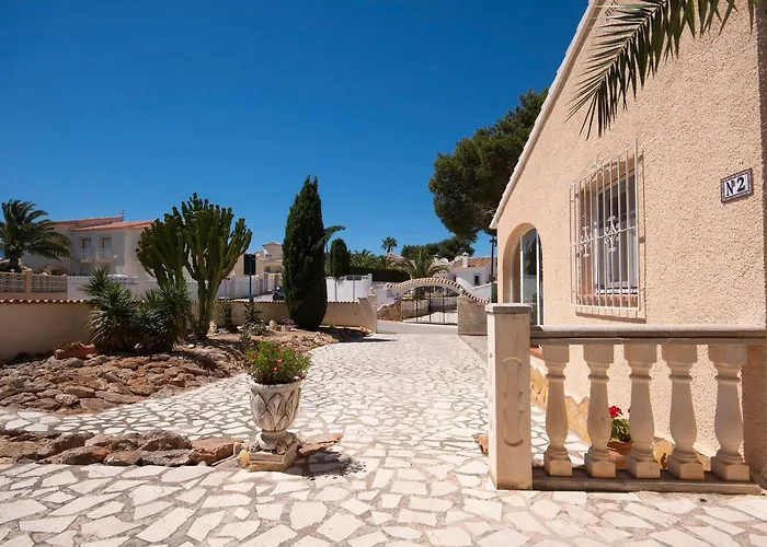 Pinada Villa